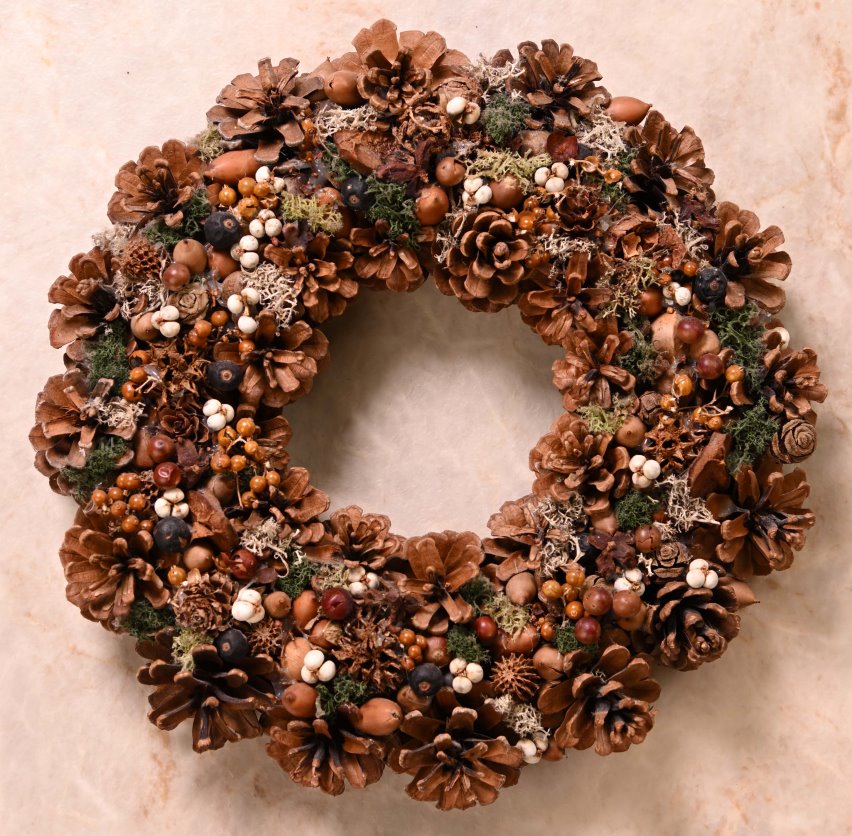 TokyoWreath 伊藤よういちクラフト リース作家 リース職人 クリスマスリース|ナチュラル、プレゼントリース